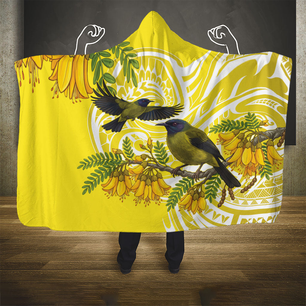 Bellbird New Zealand Hooded Blanket Korimako Kowhai Maori Pattern LT14 - Polynesian Pride