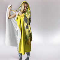 Bellbird New Zealand Hooded Blanket Korimako Kowhai Maori Pattern LT14 - Polynesian Pride