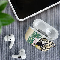Endemic Tomtit New Zealand AirPods Case Miromiro Manuka Silver Fern Maori Pattern LT14 - Polynesian Pride