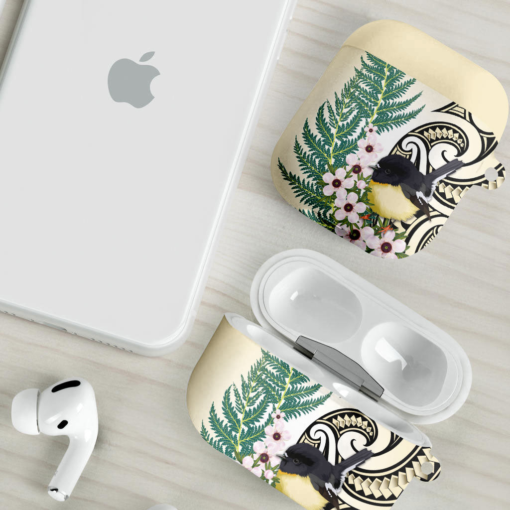 Endemic Tomtit New Zealand AirPods Case Miromiro Manuka Silver Fern Maori Pattern LT14 - Polynesian Pride