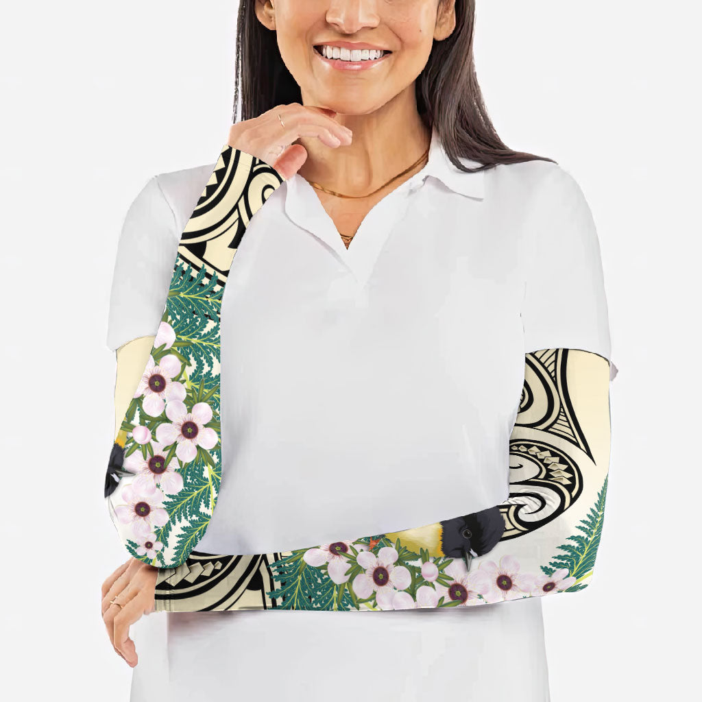 Endemic Tomtit New Zealand Arm Sleeves Miromiro Manuka Silver Fern Maori Pattern LT14 - Polynesian Pride