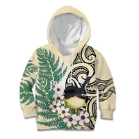 Endemic Tomtit New Zealand Kid Hoodie Miromiro Manuka Silver Fern Maori Pattern