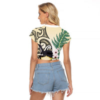 Endemic Tomtit New Zealand Raglan Cropped T Shirt Miromiro Manuka Silver Fern Maori Pattern