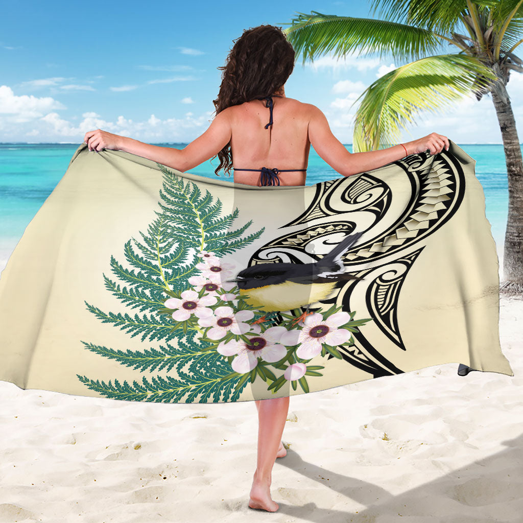 Endemic Tomtit New Zealand Sarong Miromiro Manuka Silver Fern Maori Pattern LT14 - Polynesian Pride