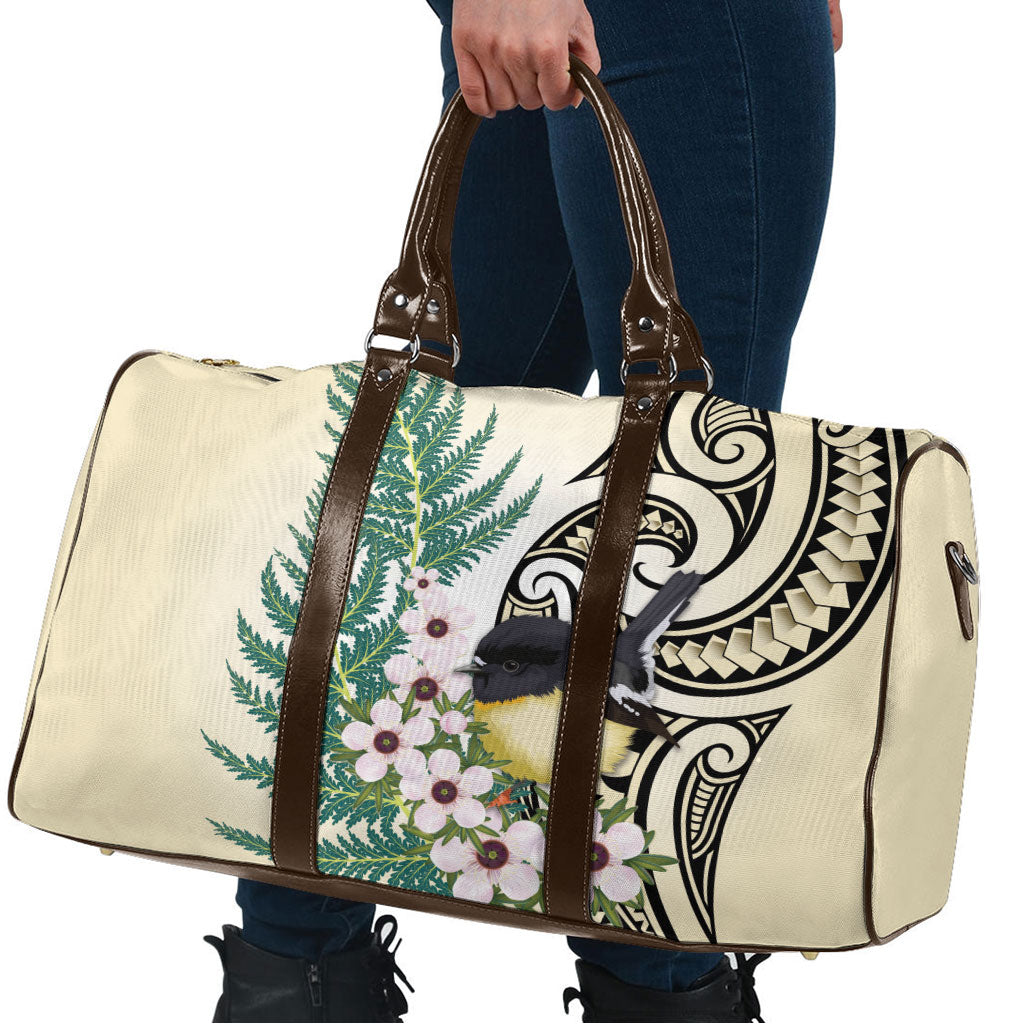 Endemic Tomtit New Zealand Travel Bag Miromiro Manuka Silver Fern Maori Pattern