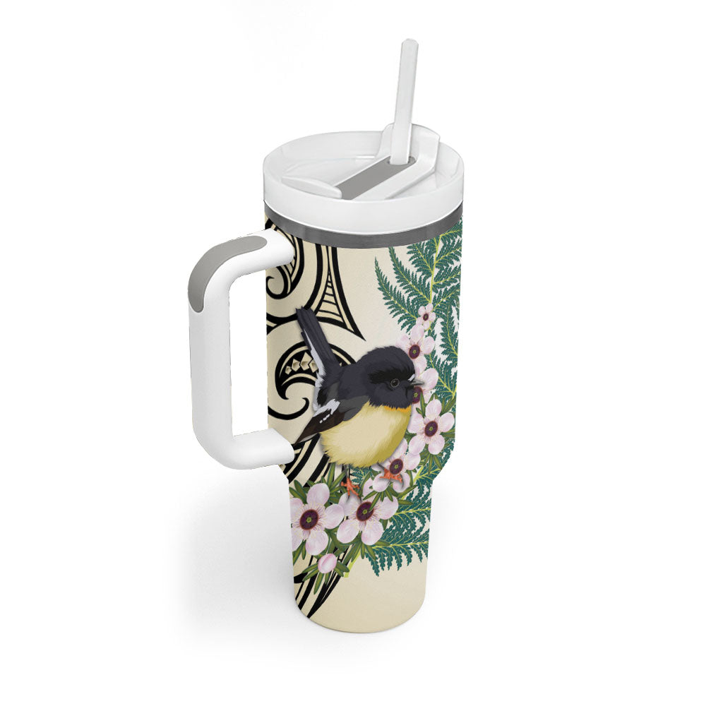 Endemic Tomtit New Zealand Tumbler With Handle Miromiro Manuka Silver Fern Maori Pattern LT14 - Polynesian Pride