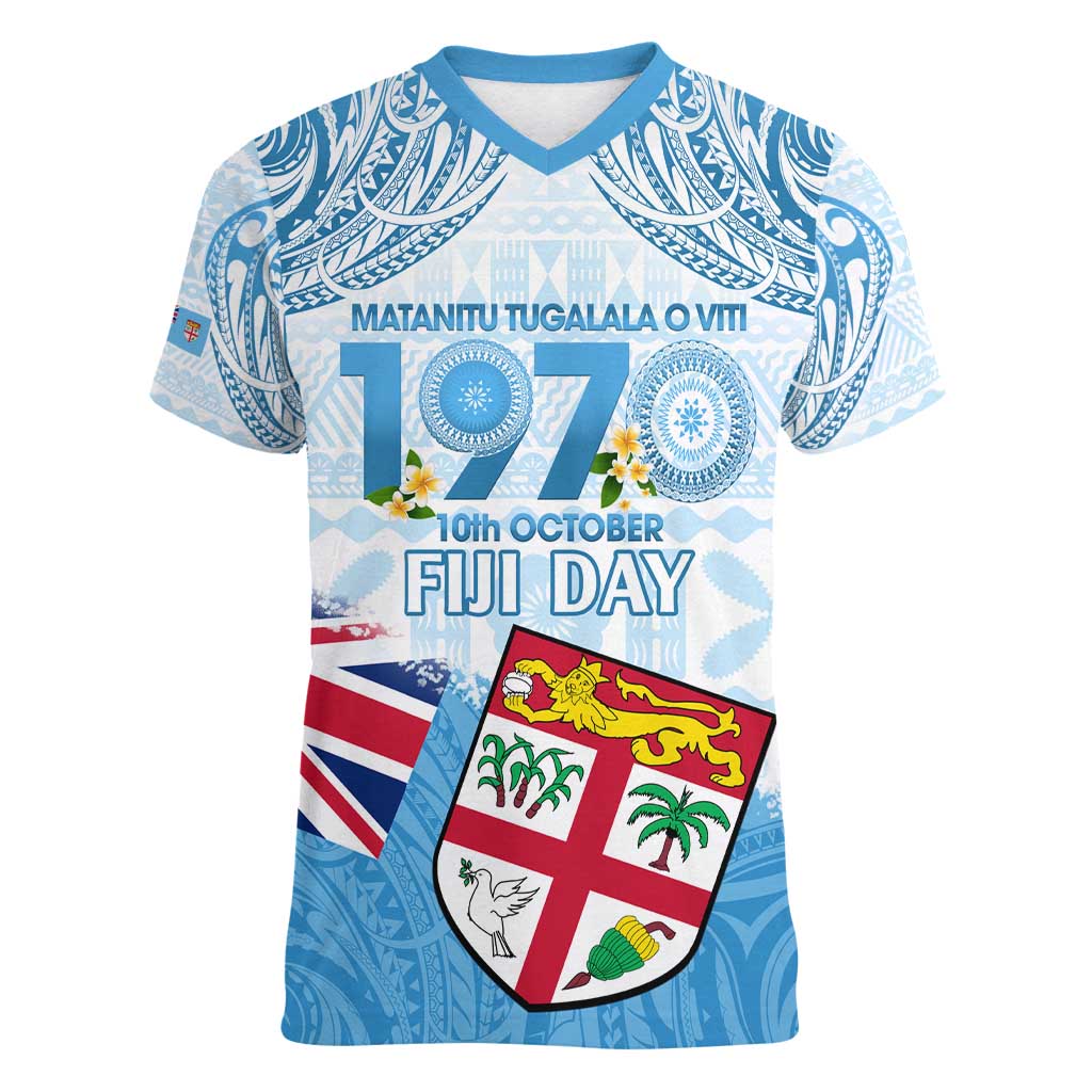 Fiji Day 1970 Women V-Neck T-Shirt Proud To Be A Fijian Tapa Pattern