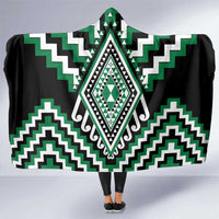 Green Aotearoa Taniko Poutama Patikitiki Hooded Blanket LT14 One Size Green - Polynesian Pride