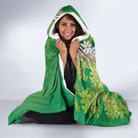 Cook Islands Tiare Maori With Conch Shell Hooded Blanket Pasifika Fest Polynesian Tattoo Green LT14 - Polynesian Pride