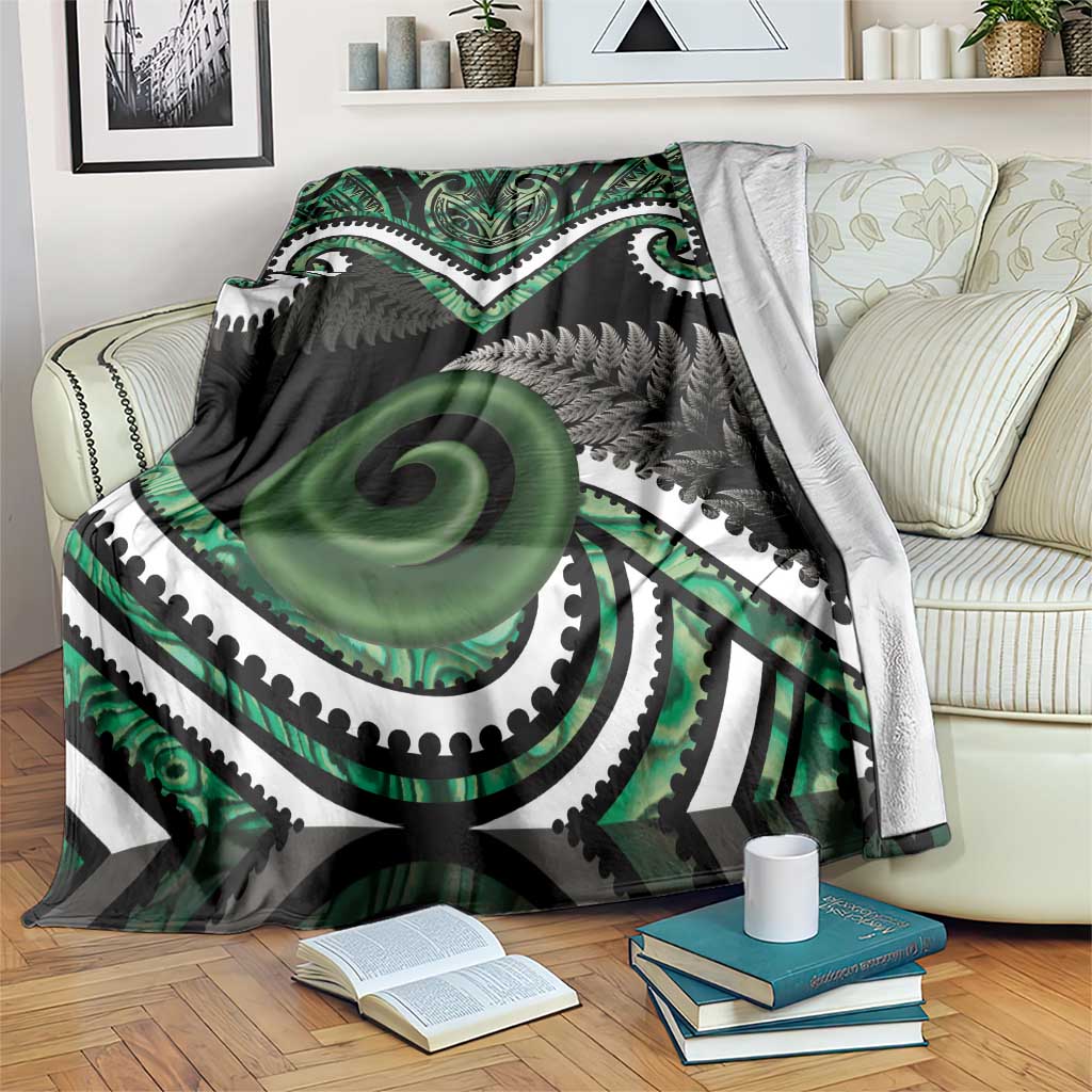 Koru Pounamu Aotearoa Blanket Maori Paua Shell Mix Silver Fern LT14 Black - Polynesian Pride