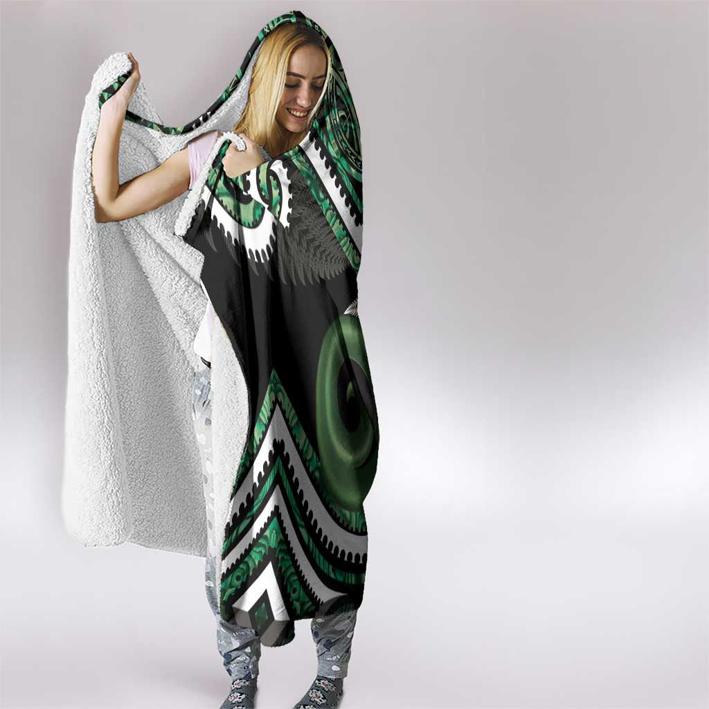 Koru Pounamu Aotearoa Hooded Blanket Maori Paua Shell Mix Silver Fern LT14 - Polynesian Pride