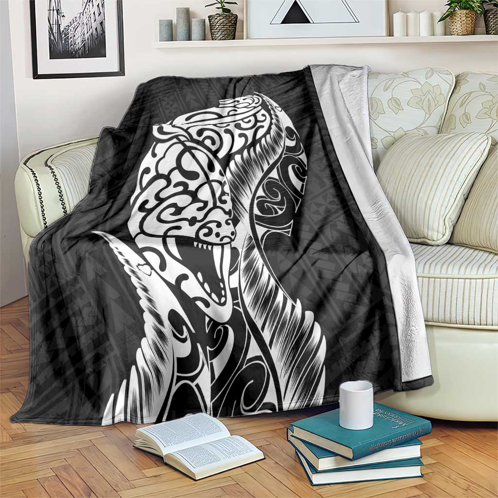 New Zealand Eel Blanket Tuna Aotearoa Maori Patten - Black