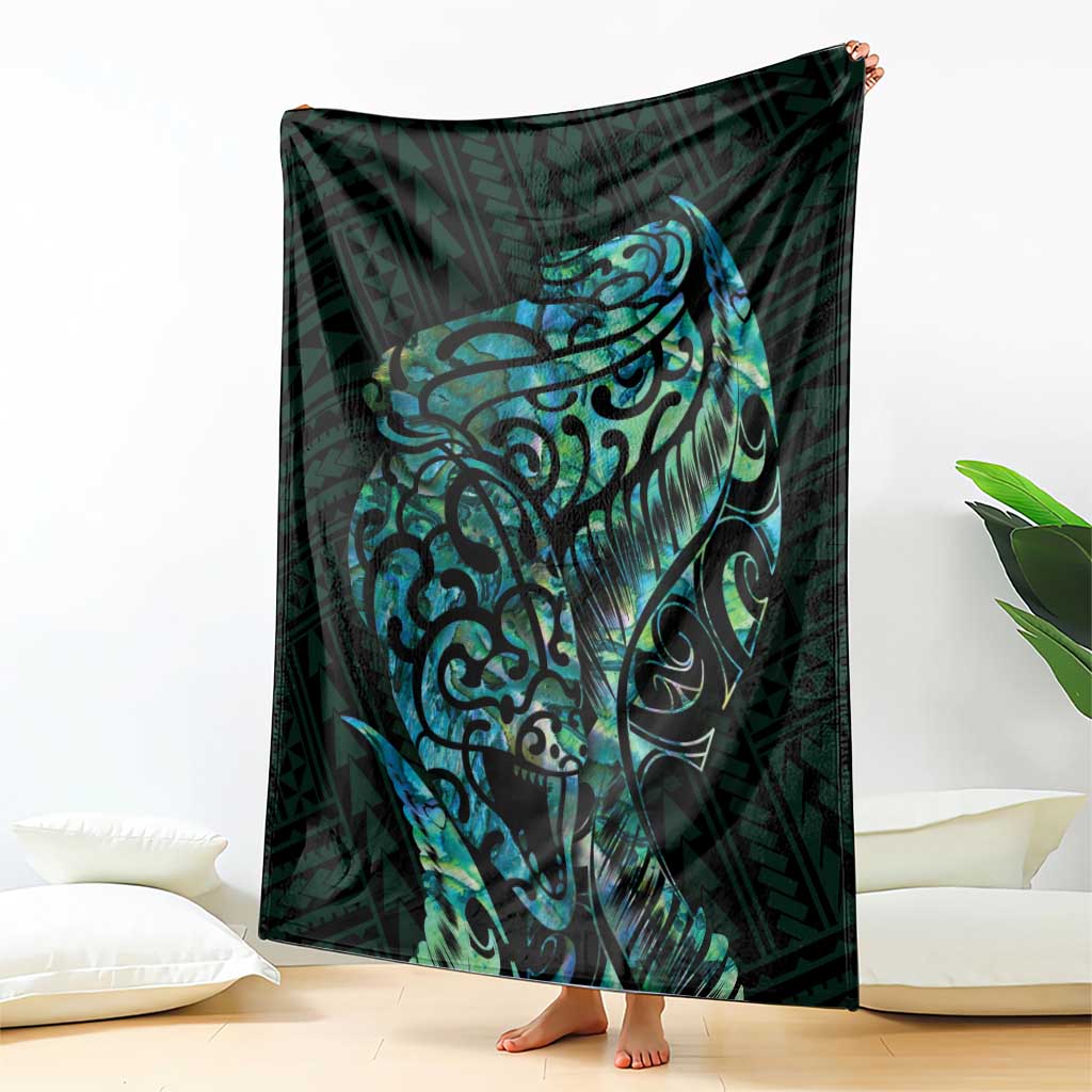 New Zealand Eel Blanket Tuna Aotearoa Maori With Paua Shell - Turquoise LT14 - Polynesian Pride