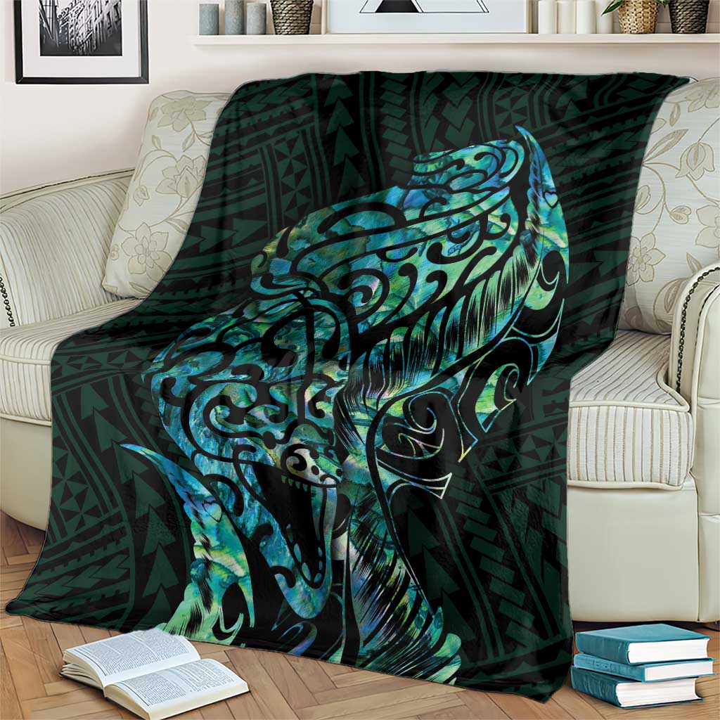 New Zealand Eel Blanket Tuna Aotearoa Maori With Paua Shell - Turquoise LT14 - Polynesian Pride