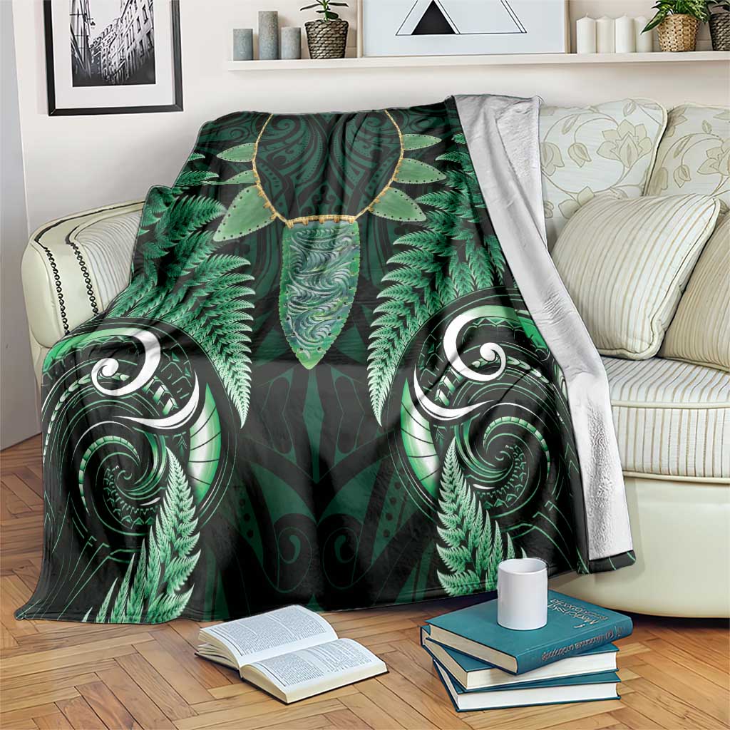 Aotearoa Pounamu Niho Blanket Silver Fern Mix Maori Pattern - Green LT14 Green - Polynesian Pride