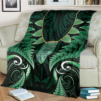 Aotearoa Pounamu Niho Blanket Silver Fern Mix Maori Pattern - Green LT14 - Polynesian Pride