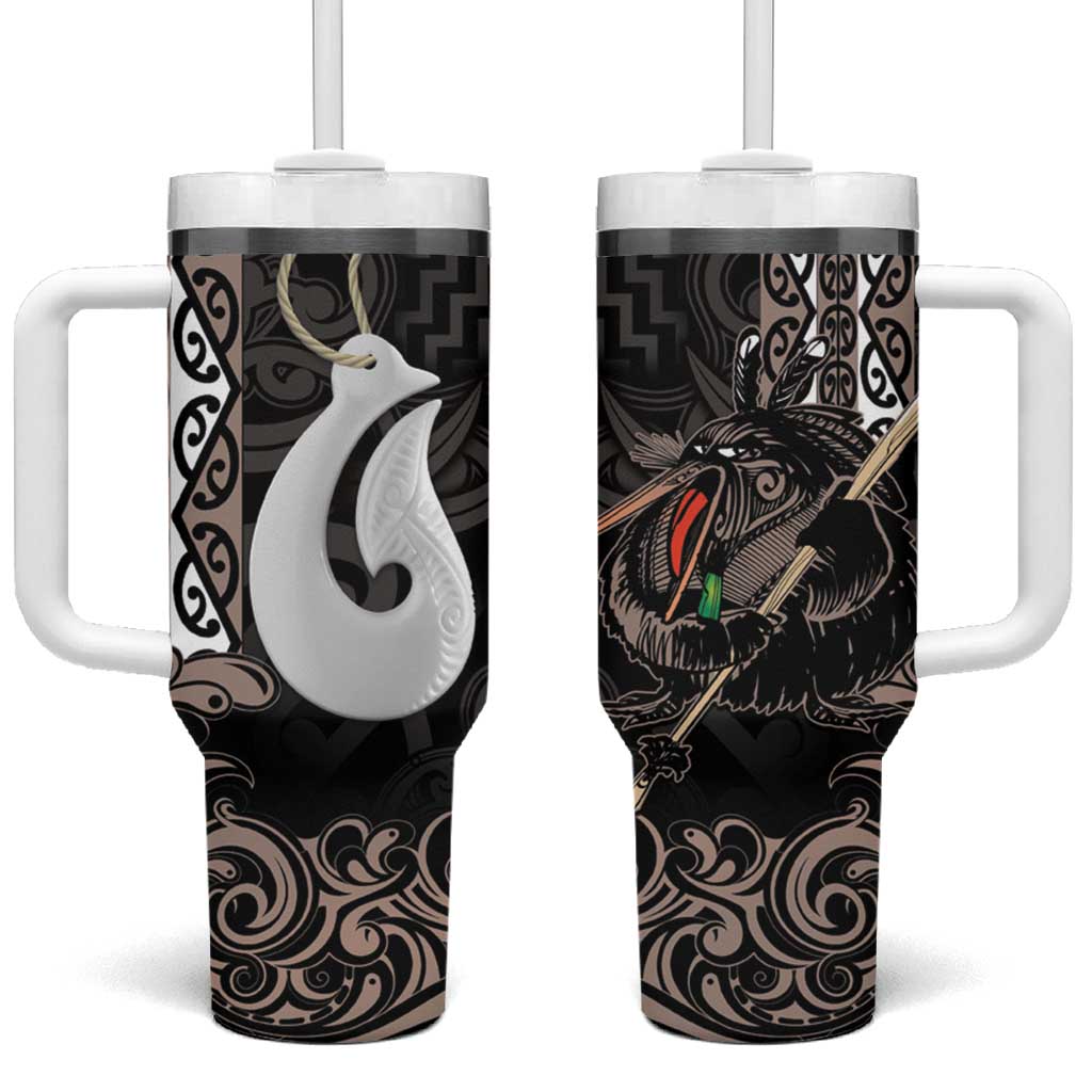 Aotearoa Hei Matau Tumbler With Handle Haka Kiwi Mix Maori Mangopare LT14 One Size: 40 oz Black - Polynesian Pride