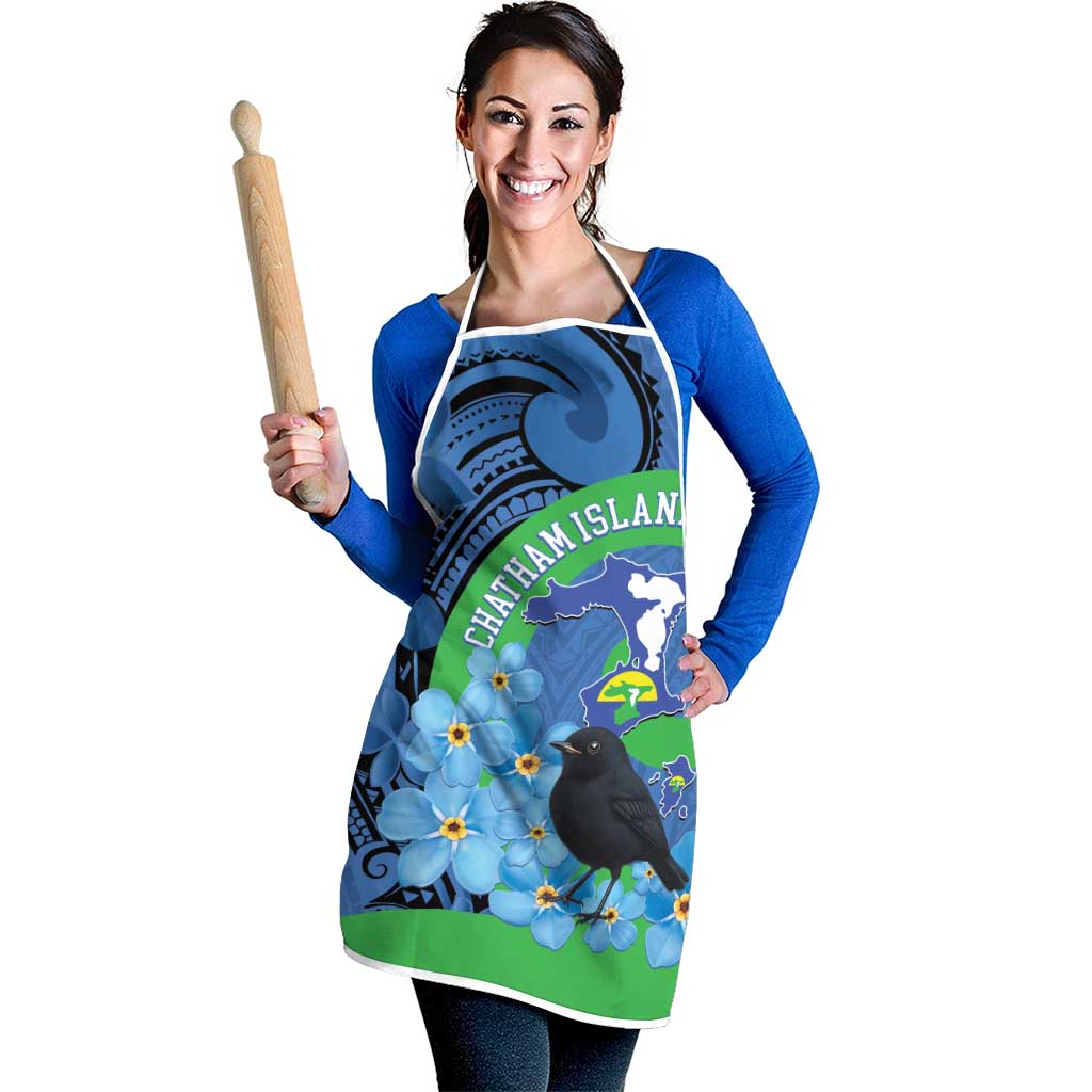 New Zealand Chatham Islands Apron Wharekauri Forget Me Not With Black Robin - Polynesian Pride