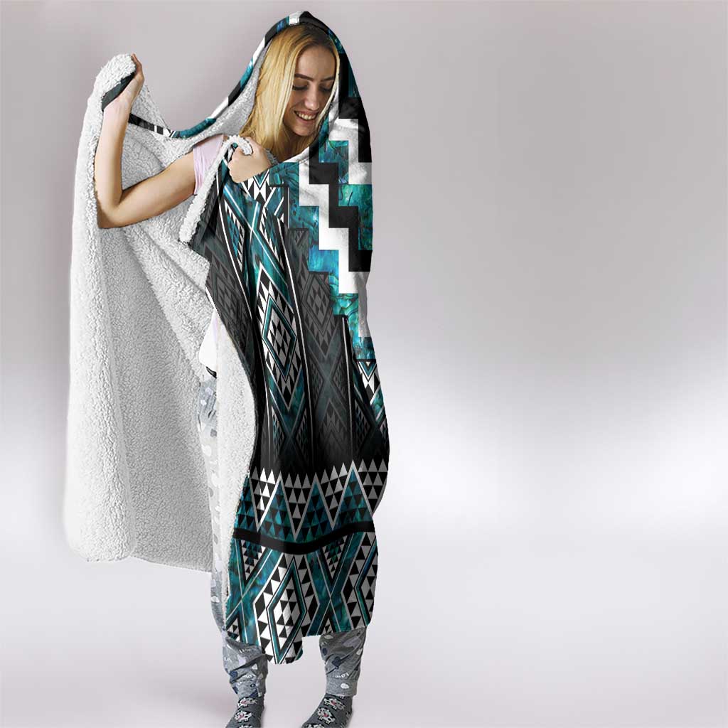 Paua Shell Taniko Pattern Aotearoa Hooded Blanket Niho Taniwha Mix Poutama