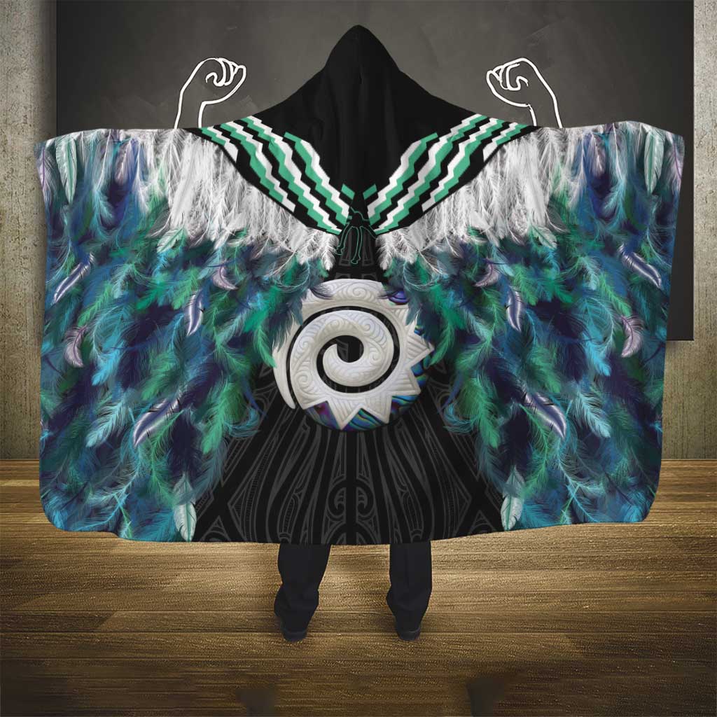 Aotearoa Korowai Motif Hooded Blanket Maori Koru Poutama LT14 - Polynesian Pride