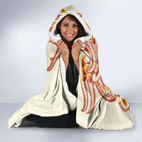 Heiva i Tahiti Hooded Blanket Ori Tahitian Dance Tiare Maori LT14 - Polynesian Pride