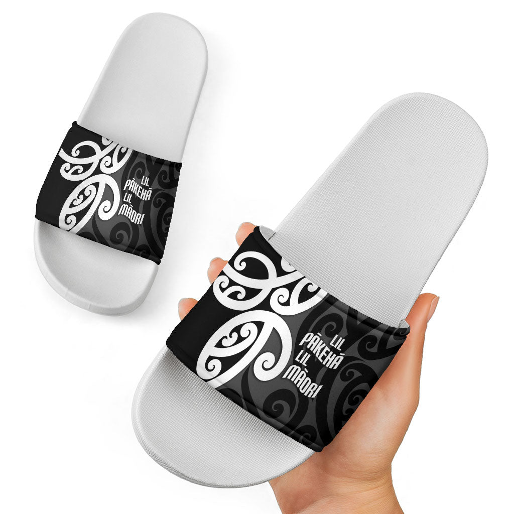 Lil Pakeha Lil Maori New Zealand Slide Sandals Kiwi Proud Mangopare Pattern LT14 - Polynesian Pride