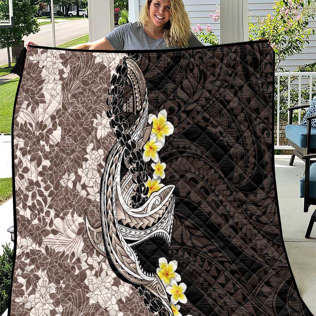 Brown and Black Hawaii Shark Tattoo Quilt Puakenikeni Lei Plumeria Polynesian Pattern - Polynesian Pride