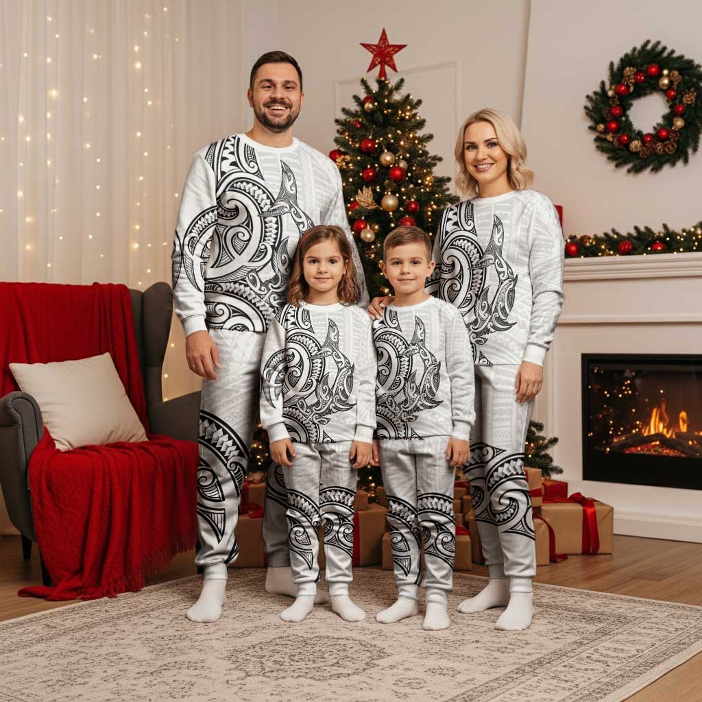 New Zealand Hammerhead Shark Christmas Pajama Set Maori Haehae Mangopare White - Polynesian Pride