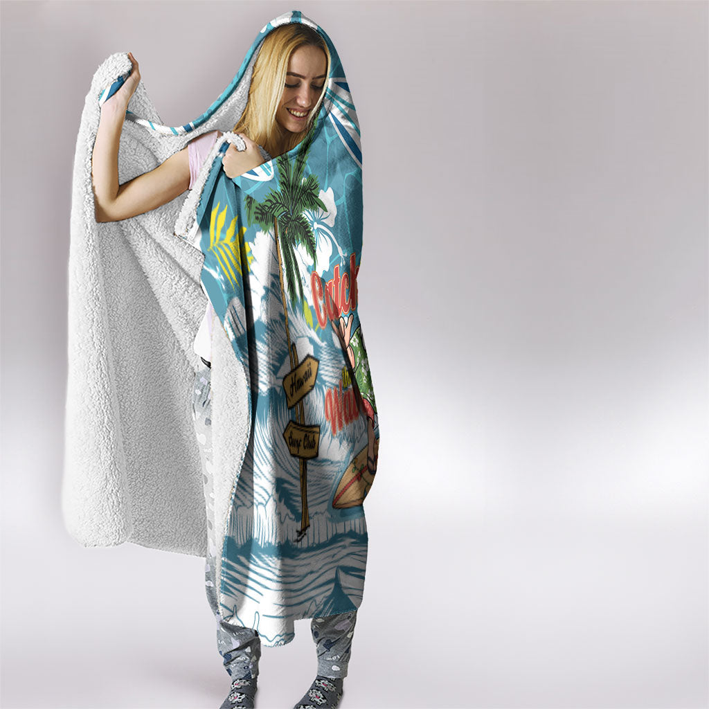 Hawaii Summer Christmas Hooded Blanket Surfing Santa Shaka Catch The Wave