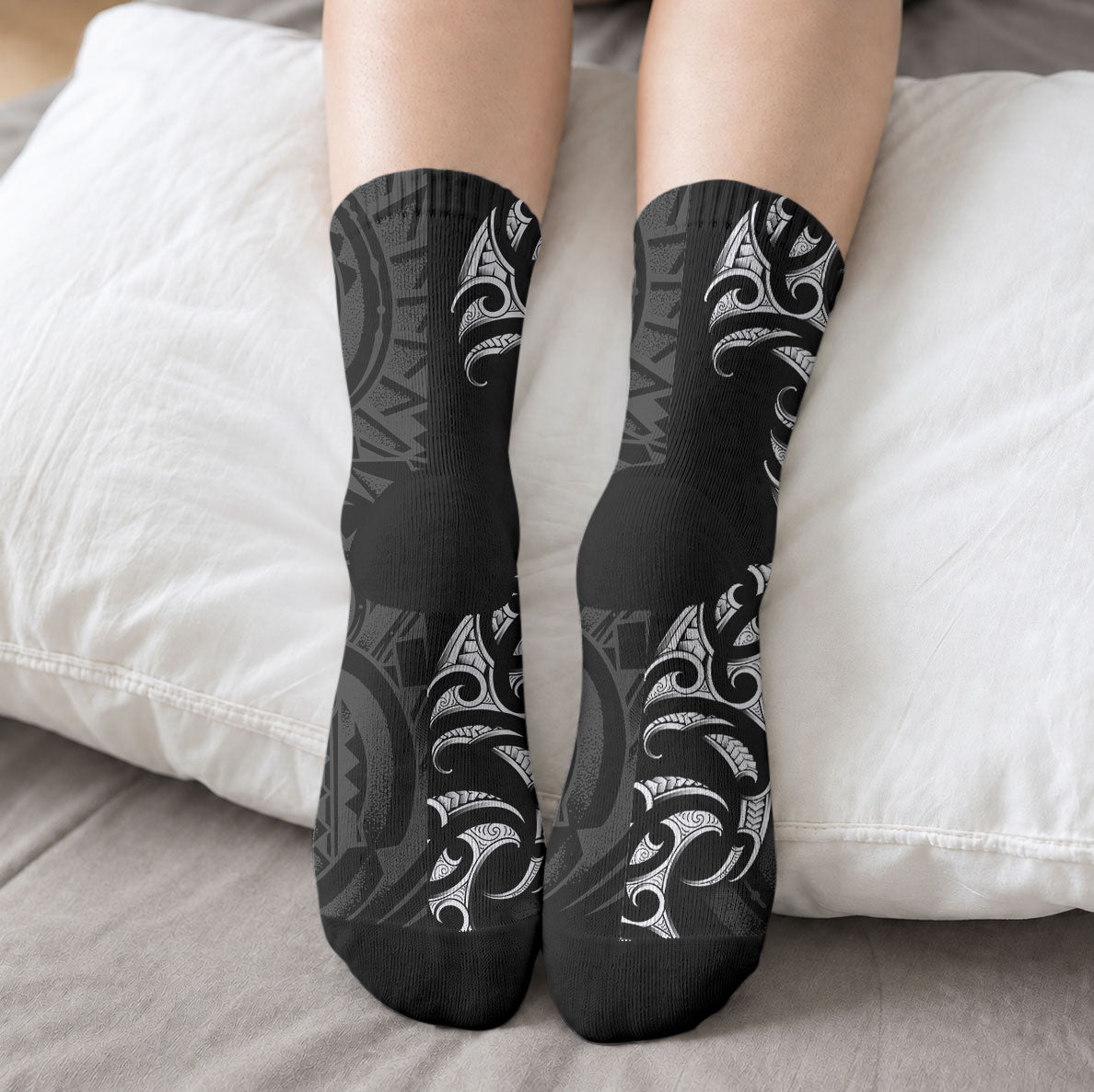 White Ribbon Day New Zealand Crew Socks Aotearoa Maori Pattern LT14 - Polynesian Pride