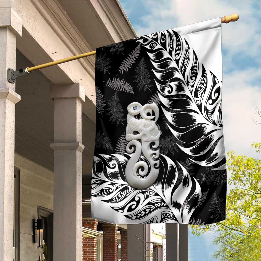 Aotearoa Manaia NZ Maori Silver Fern Garden Flag