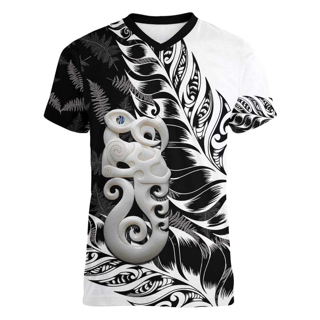 Aotearoa Manaia NZ Maori Silver Fern Women V-Neck T-Shirt LT14 Female Black - Polynesian Pride