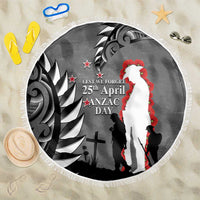 New Zealand ANZAC Day Beach Blanket 25th April Silver Fern With Poppy LT14 One Size 150cm Gray - Polynesian Pride