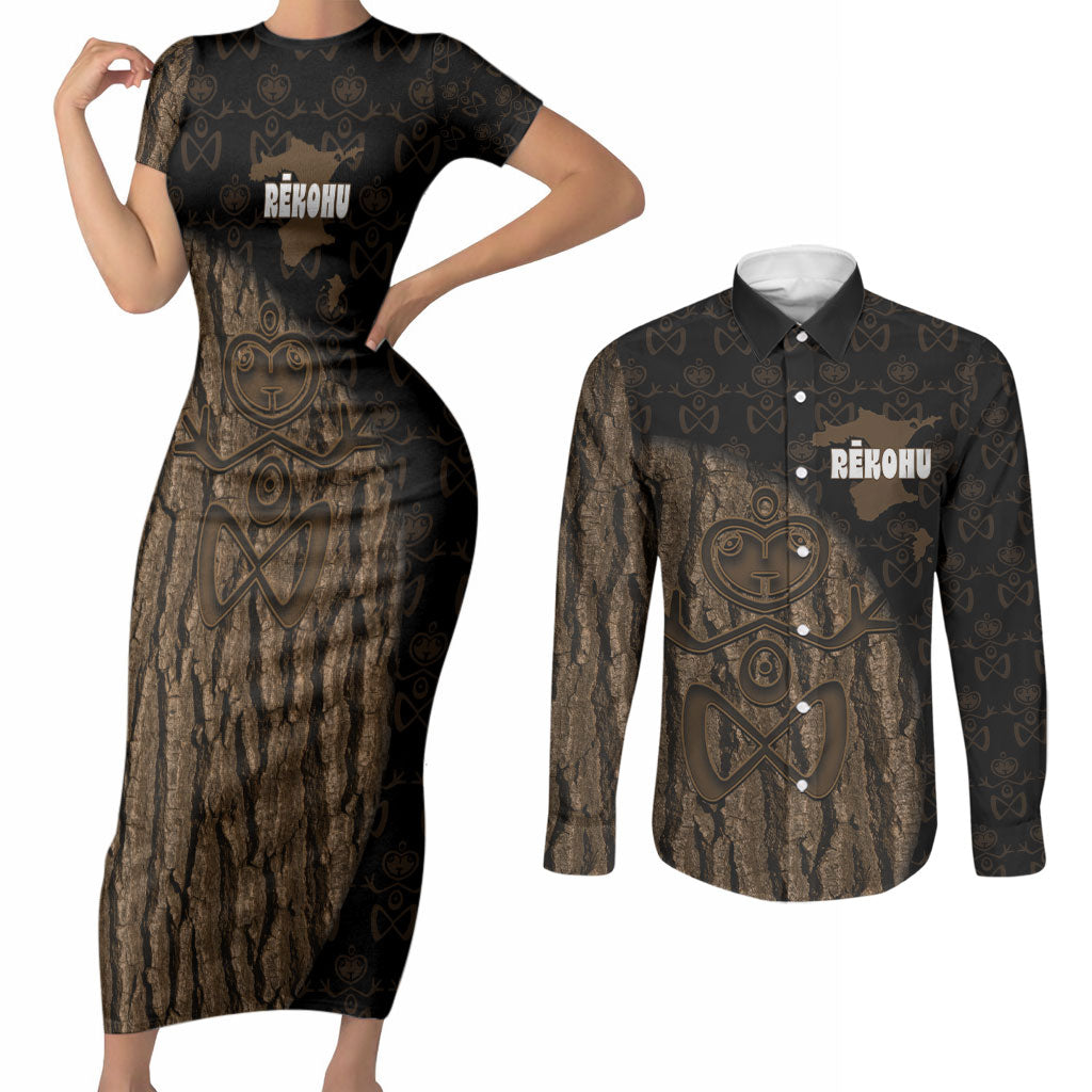 Moriori Kekoru New Zealand Personalised Couples Matching Short Sleeve Bodycon Dress and Long Sleeve Button Shirt Kopi Rakau Carving Chatham Islands Map LT14 Black - Polynesian Pride