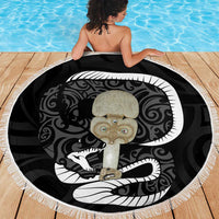 Black New Zealand Eel Beach Blanket Aotearoa Maori Tuna With Kotiate Weapon LT14 - Polynesian Pride