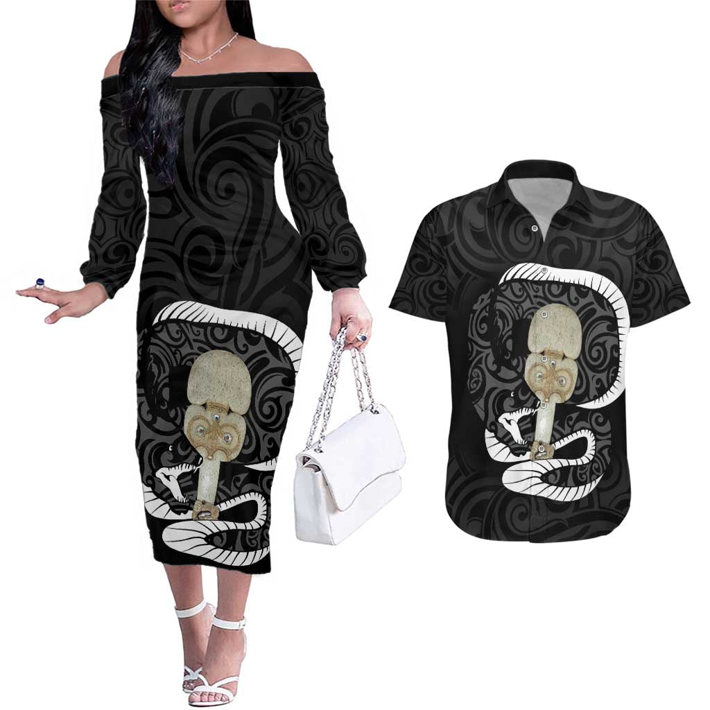 Black New Zealand Eel Couples Matching Off The Shoulder Long Sleeve Dress and Hawaiian Shirt Aotearoa Maori Tuna With Kotiate Weapon