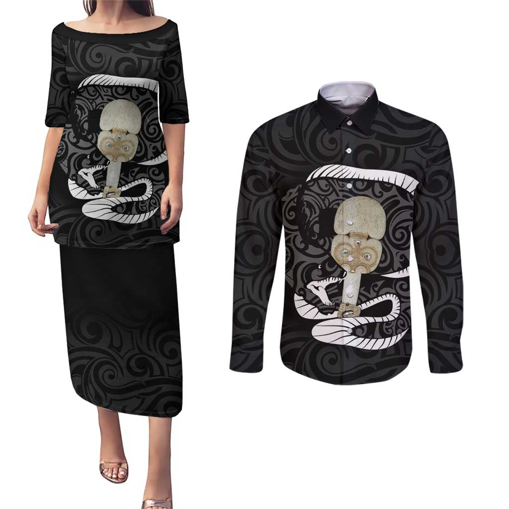 Black New Zealand Eel Couples Matching Puletasi and Long Sleeve Button Shirt Aotearoa Maori Tuna With Kotiate Weapon