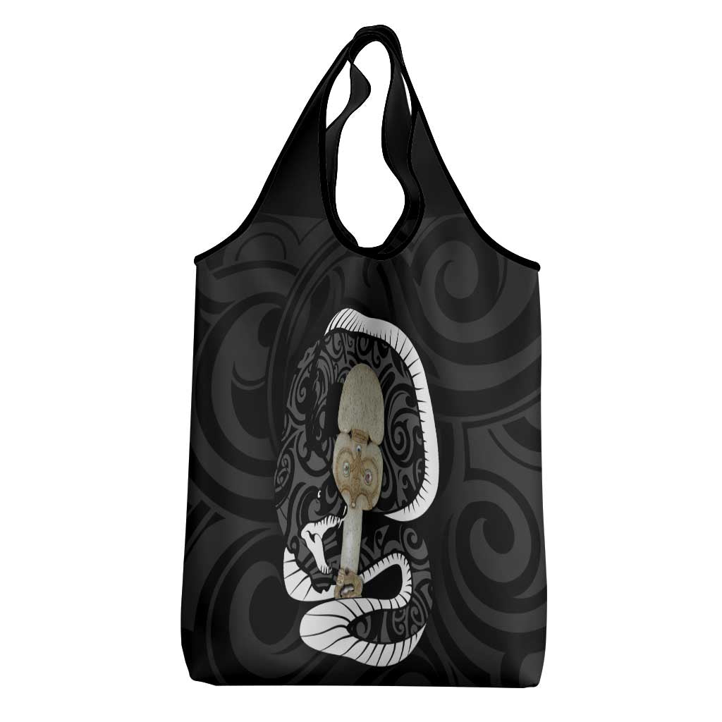 Black New Zealand Eel Grocery Bag Aotearoa Maori Tuna With Kotiate Weapon LT14 - Polynesian Pride