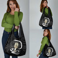 Black New Zealand Eel Grocery Bag Aotearoa Maori Tuna With Kotiate Weapon LT14 - Polynesian Pride