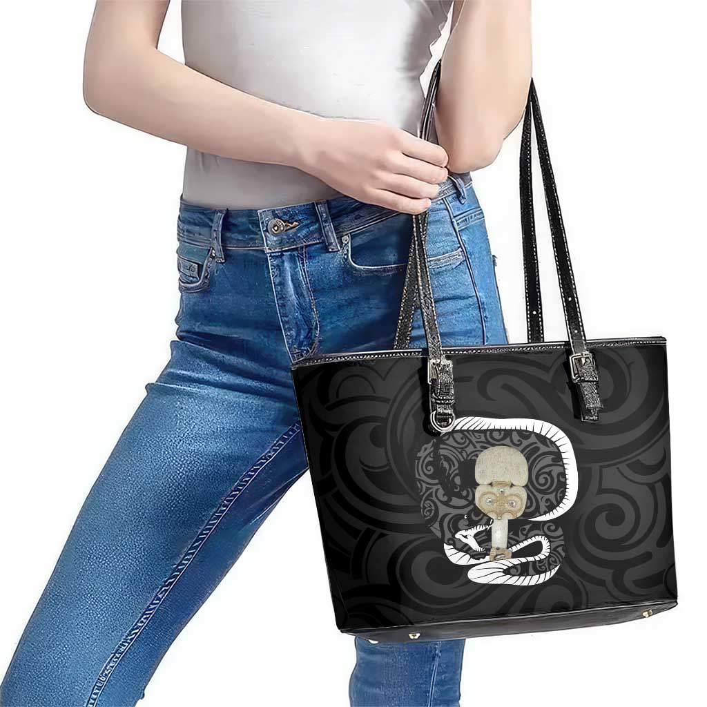 Black New Zealand Eel Leather Tote Bag Aotearoa Maori Tuna With Kotiate Weapon LT14 - Polynesian Pride
