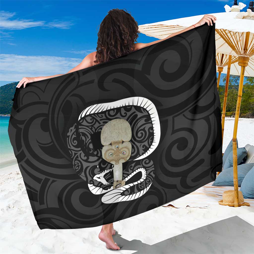 Black New Zealand Eel Sarong Aotearoa Maori Tuna With Kotiate Weapon