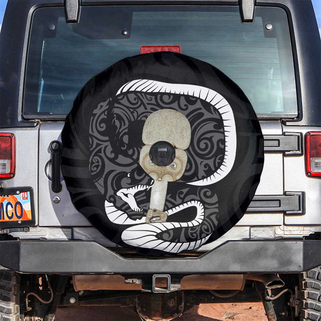 Black New Zealand Eel Spare Tire Cover Aotearoa Maori Tuna With Kotiate Weapon LT14 Black - Polynesian Pride