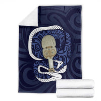 Blue New Zealand Eel Blanket Aotearoa Maori Tuna With Kotiate Weapon LT14 - Polynesian Pride