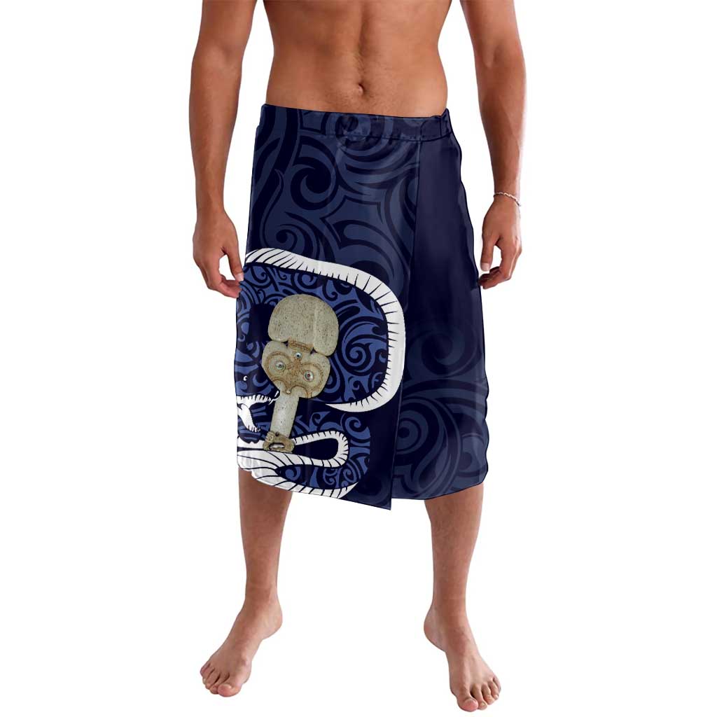 Blue New Zealand Eel Lavalava Aotearoa Maori Tuna With Kotiate Weapon LT14 Blue - Polynesian Pride