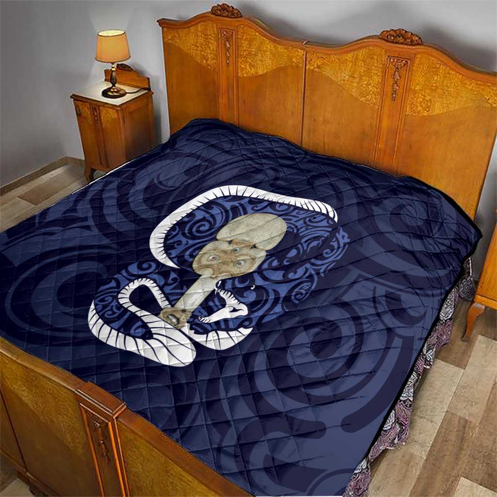 Blue New Zealand Eel Quilt Aotearoa Maori Tuna With Kotiate Weapon