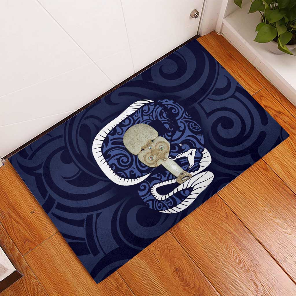 Blue New Zealand Eel Rubber Doormat Aotearoa Maori Tuna With Kotiate Weapon LT14 - Polynesian Pride