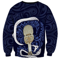 Blue New Zealand Eel Sweatshirt Aotearoa Maori Tuna With Kotiate Weapon LT14 - Polynesian Pride