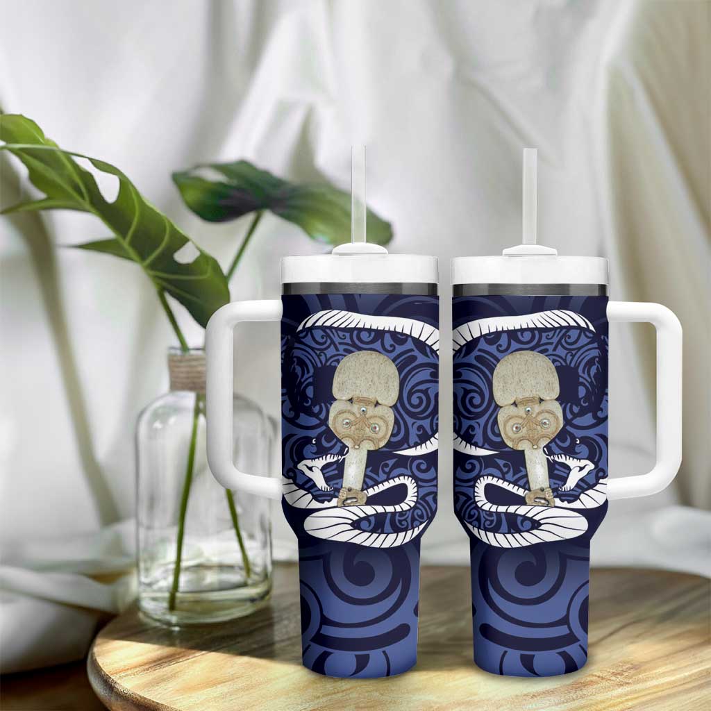 Blue New Zealand Eel Tumbler With Handle Aotearoa Maori Tuna With Kotiate Weapon LT14 - Polynesian Pride