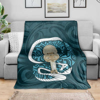 Turquoise New Zealand Eel Blanket Aotearoa Maori Tuna With Kotiate Weapon LT14 - Polynesian Pride