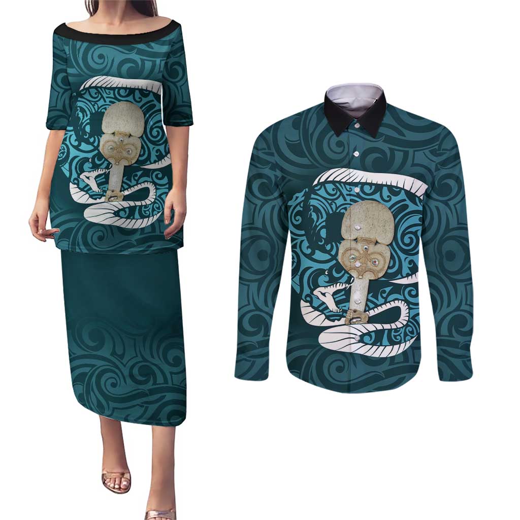 Turquoise New Zealand Eel Couples Matching Puletasi and Long Sleeve Button Shirt Aotearoa Maori Tuna With Kotiate Weapon LT14 Turquoise - Polynesian Pride